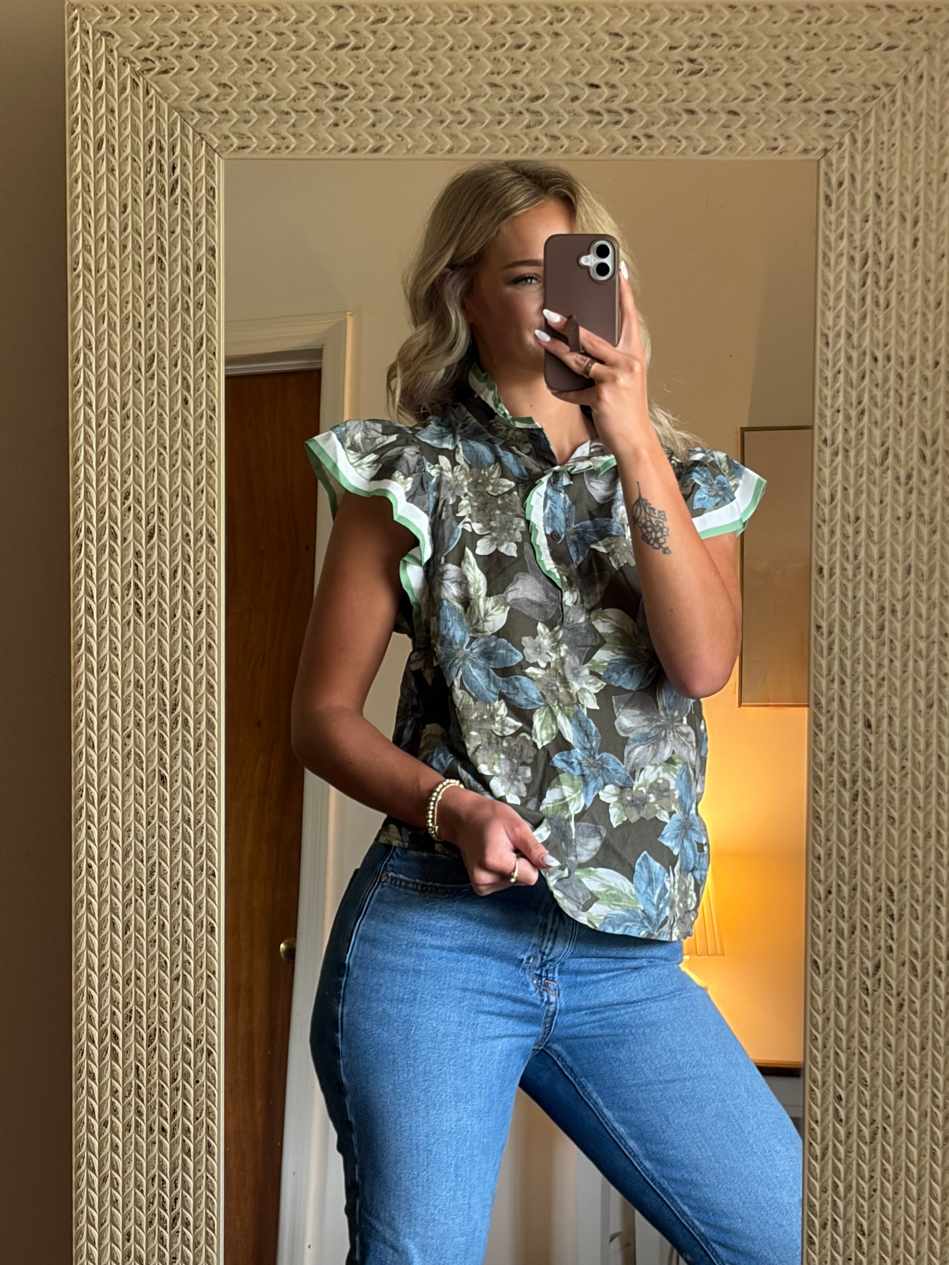 Magnolia Grove Top